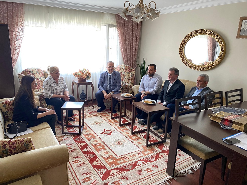 Kaymakamımız Sn. Bekir DINKIRCI İlçemizdeki Şehit ve Gazi Ailelerini Ziyaret Etti.