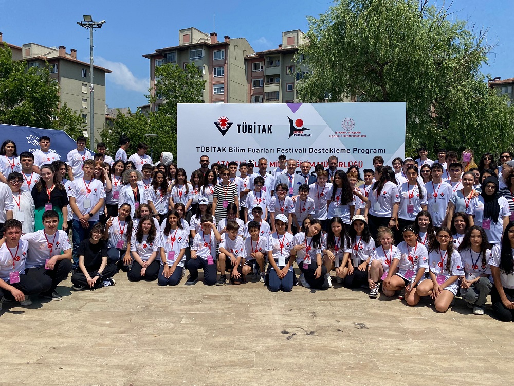 Kaymakamımız Sn. Bekir DINKIRCI “TÜBİTAK Bilim Fuarları Festivali Destekleme“ Programına Katıldı.